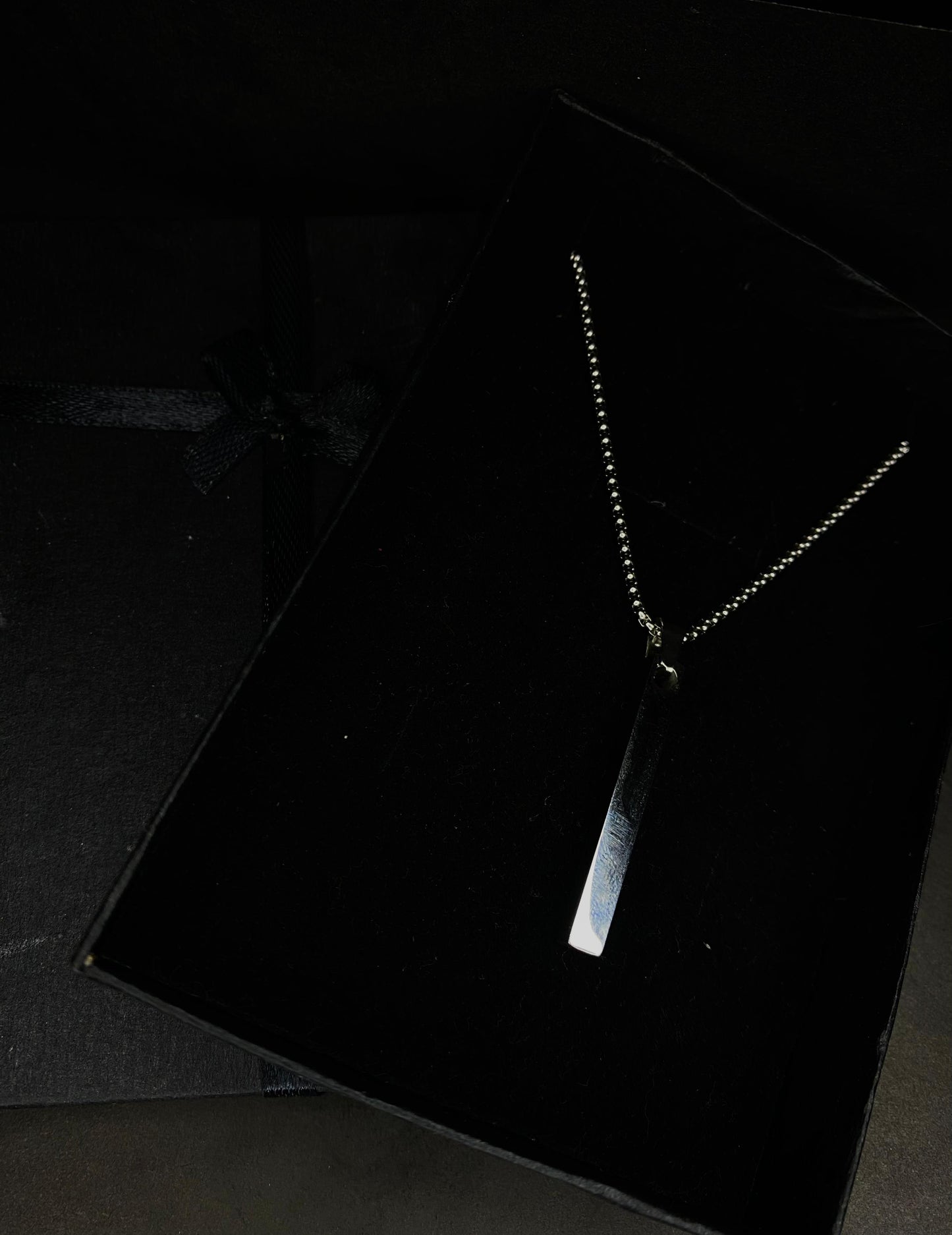 Minimalist Bar Pendant (SILVER COLOR)