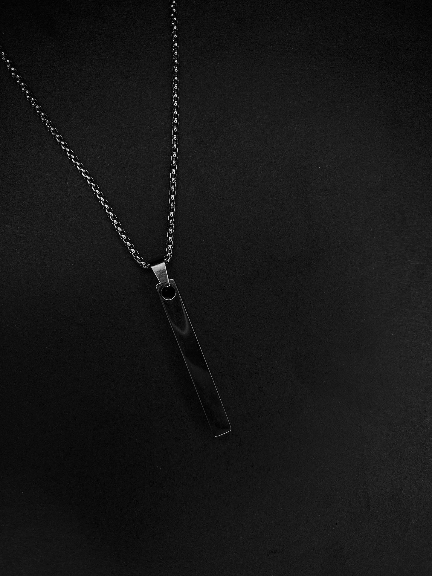 Minimalist Bar Pendant (SILVER COLOR)
