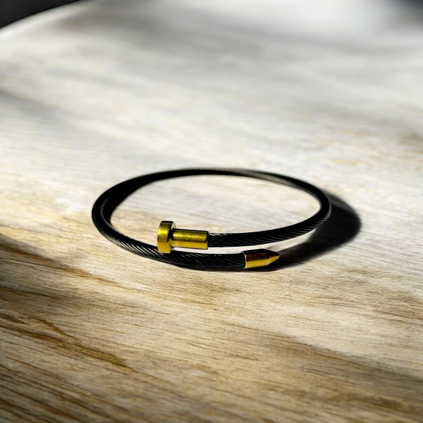 Minimal Nail Cuff