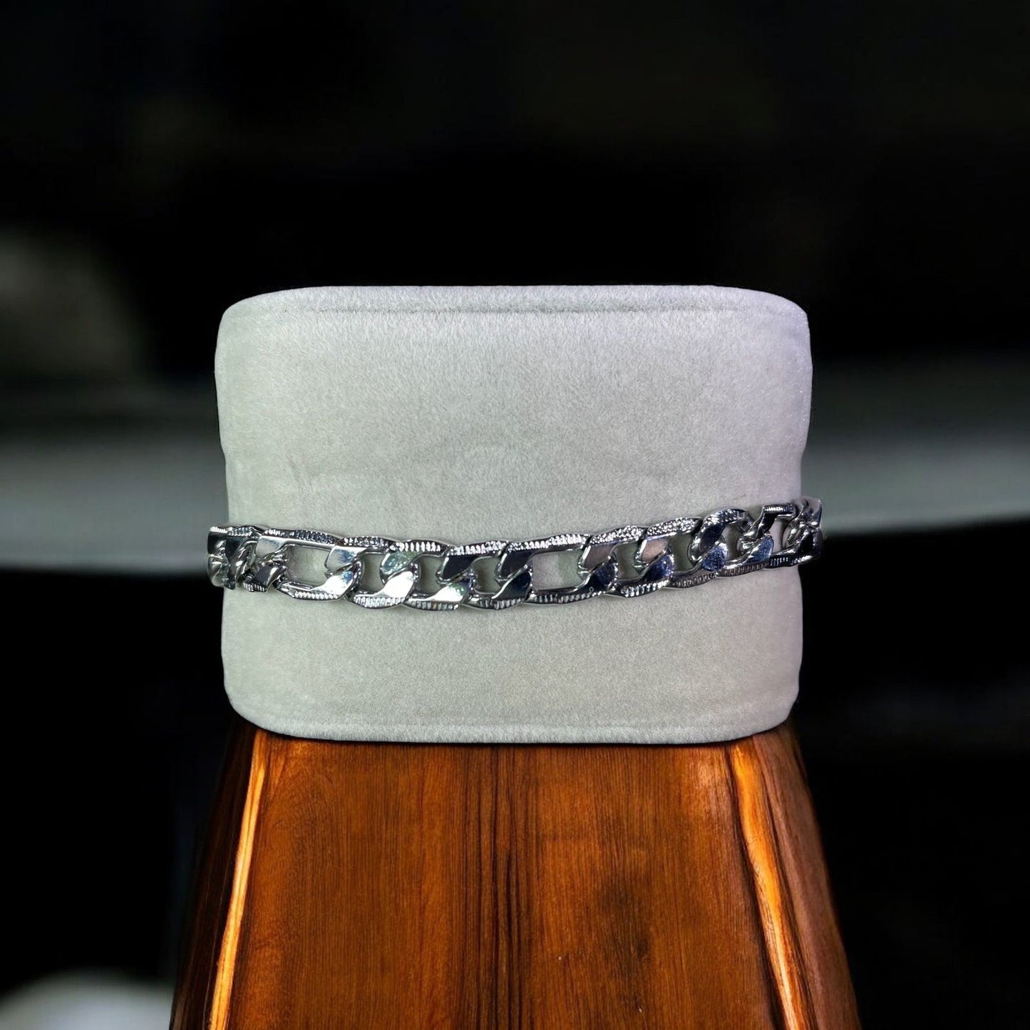 Cuban Link 8mm Bracelet