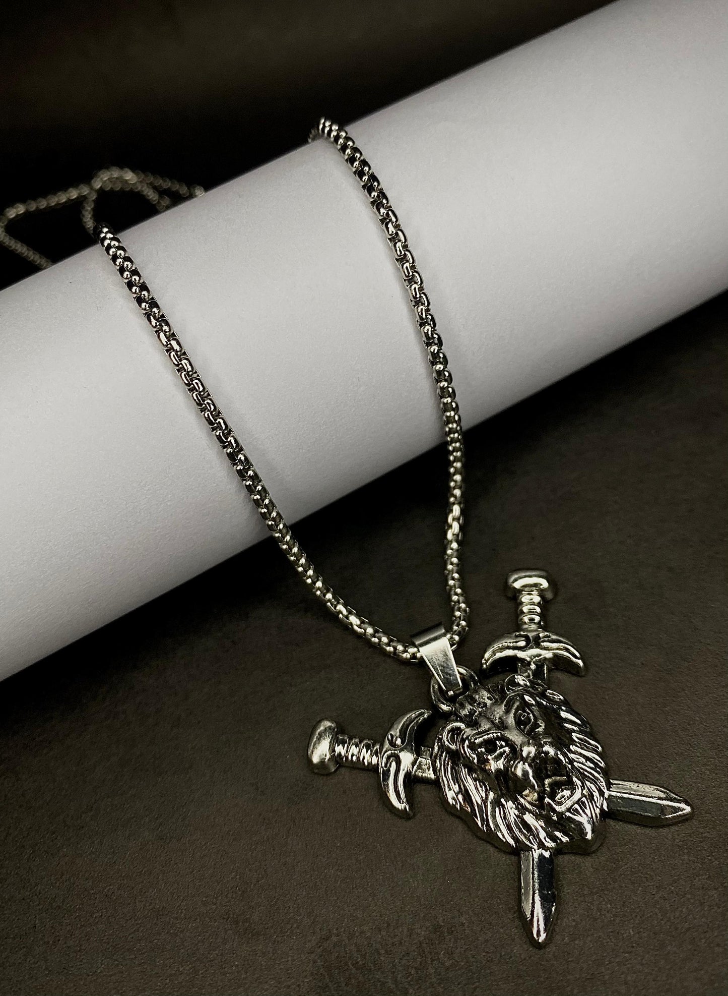 FIERCE TIGER PENDANT