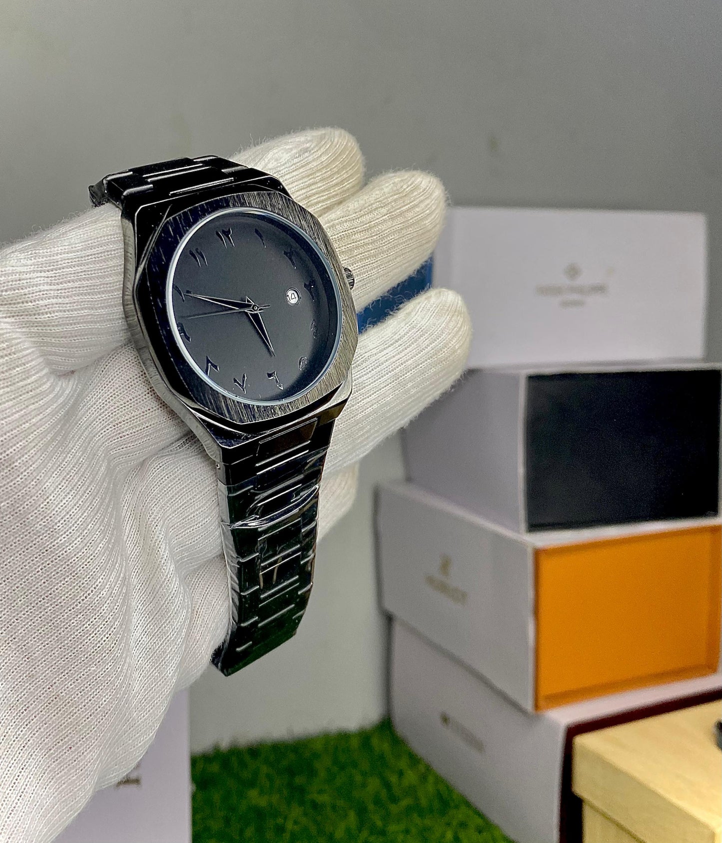 METALLIC ARABIC AURA