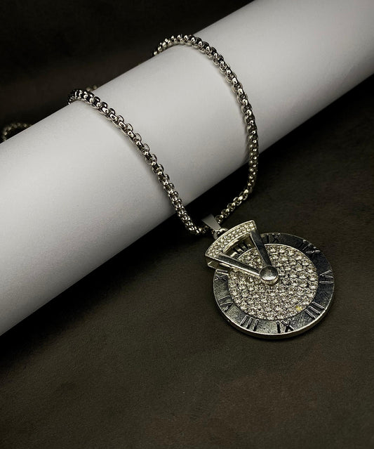 DIAMOND COMPASS PENDANT